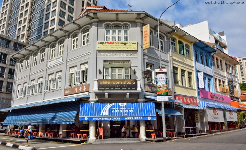 Heritage tours and night walks are intriguing and very attractive Chinatown Singapore